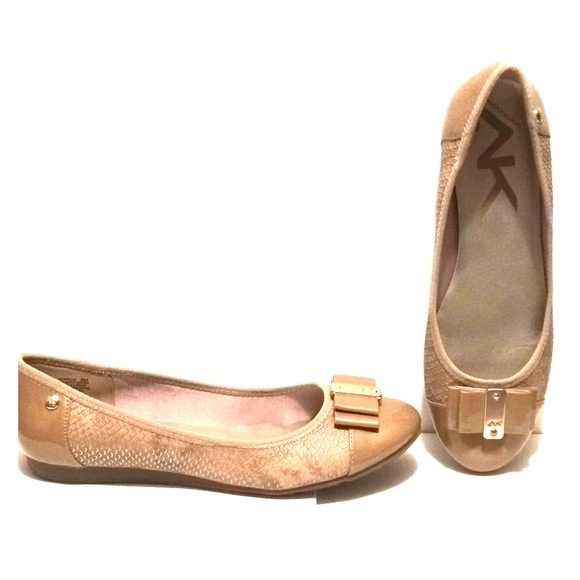 anne klein gold flats